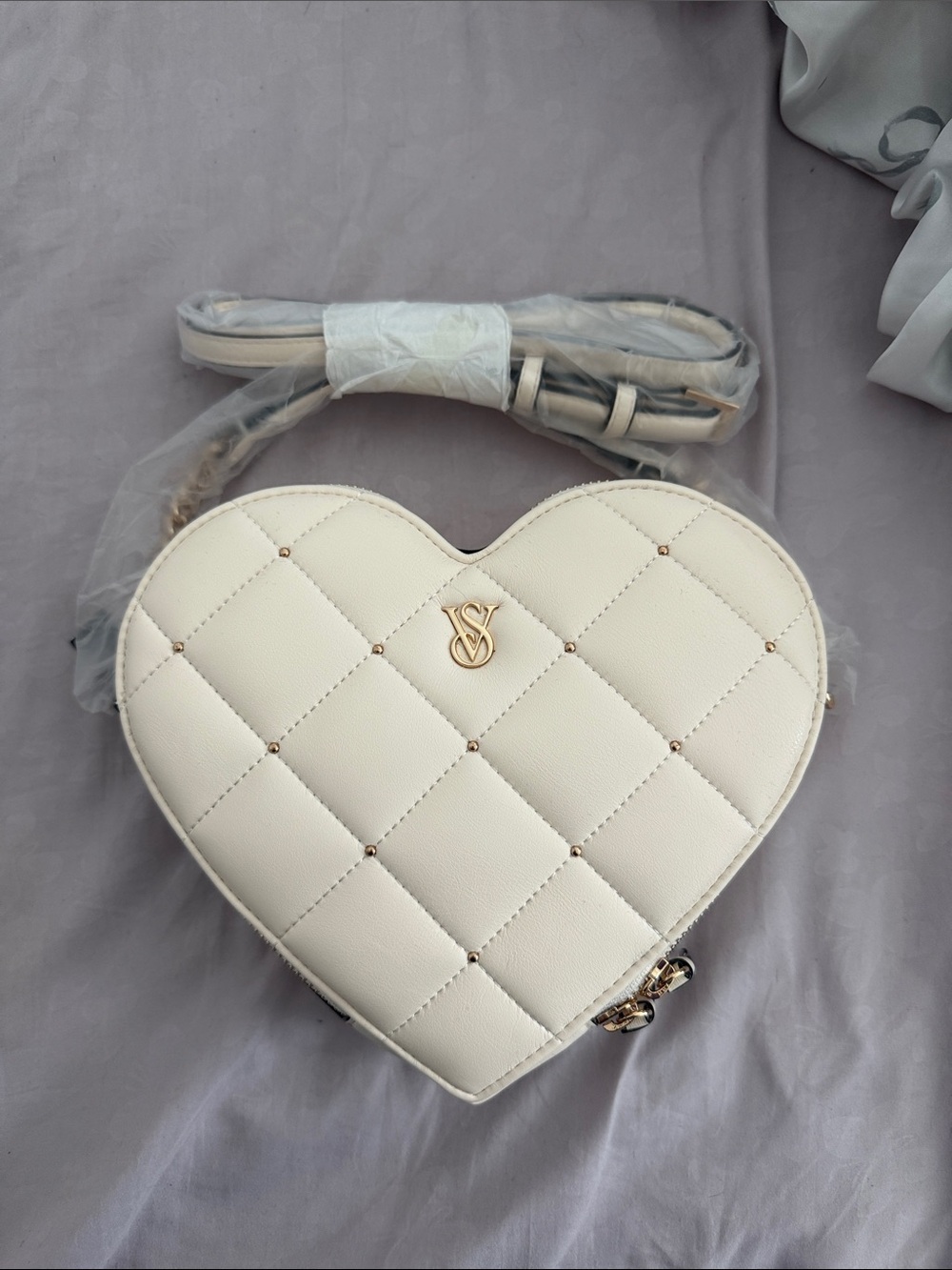 Heart Quilted Crossbody Bag in Cream